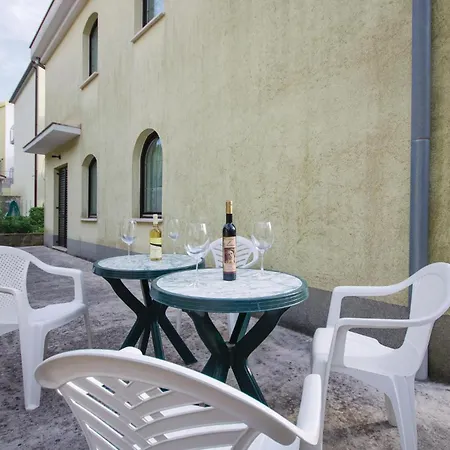 Beautiful In Okrug Gornji Trogir