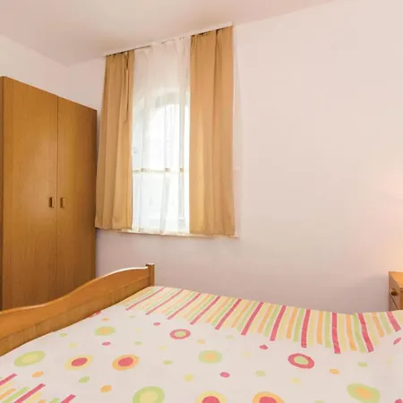 Beautiful In Okrug Gornji * تروغير